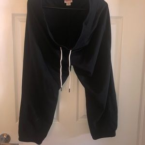 Mossimo Lightweight Capri sweatpants
